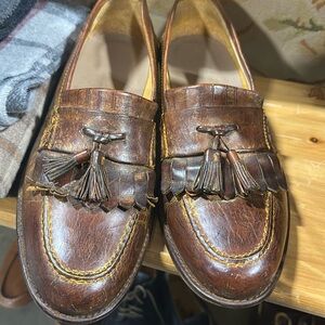 Johnston & Murphy leather classic slip on men’s dapper loafers
